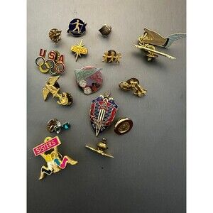 Vintage Lapel Pins (15)